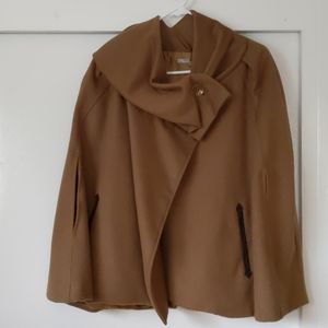 Tan cape by Foreign Exchange XS/S